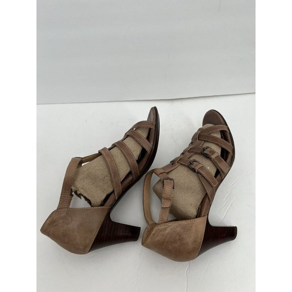 Soft Womens Solana Sandal 7 W Wide Buckle Strappy Heels Brown Leather G… - Picture 4 of 10